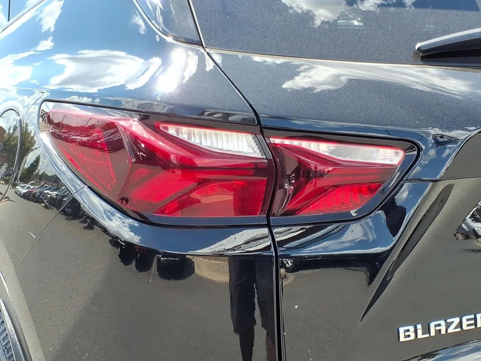 Used 2020 Black Chevrolet LT image 17