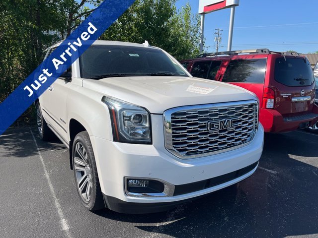 2018 GMC Yukon 4WD Denali's photo