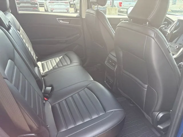 Used 2024 Blue Ford SEL image 17