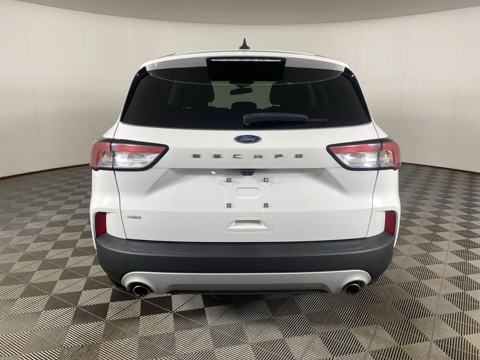 Used 2022 Oxford White Ford  image 9