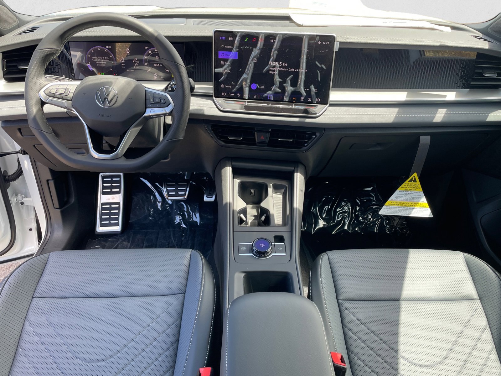 New 2026 White Volkswagen SE R-Line Black image 10