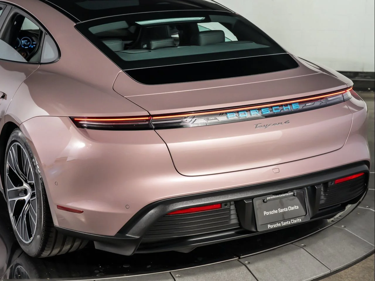 Used 2025 Red Porsche 4 image 32