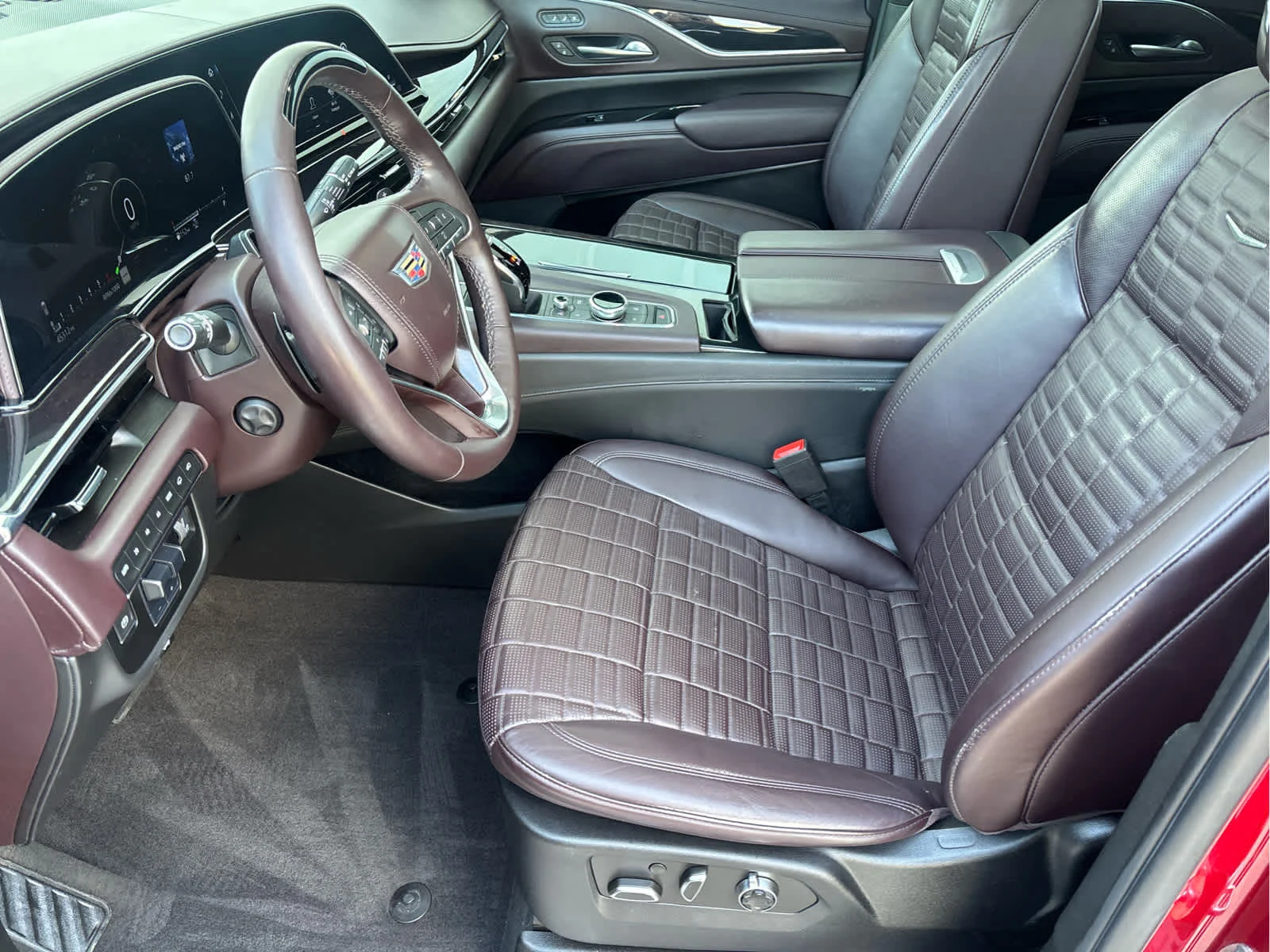 Used 2022 Infrared Tintcoat Cadillac Premium Luxury Platinum image 11