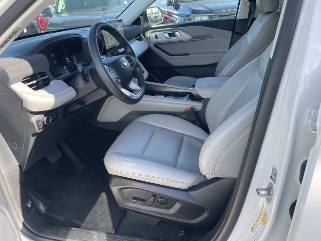 2026 Ford Explorer Active - Photo 11
