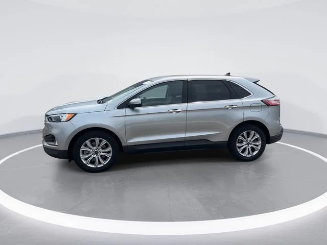 Used 2024 Silver Ford Titanium image 4
