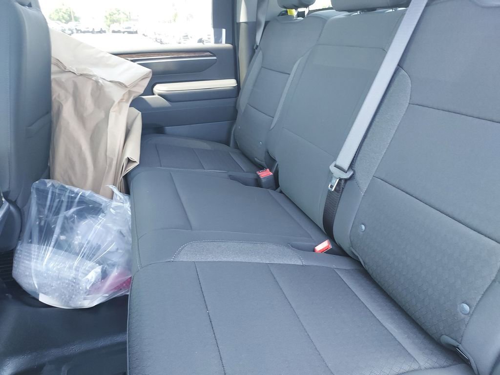 New 2026 Onyx Black GMC SLE image 27