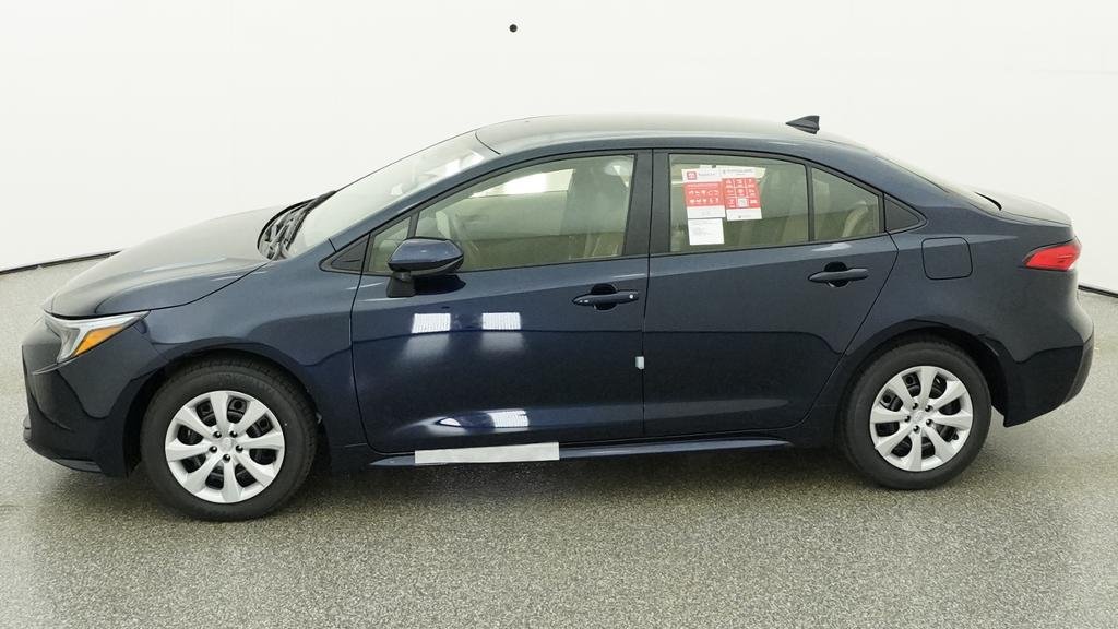 New 2026 Blueprint Toyota Hybrid LE image 3