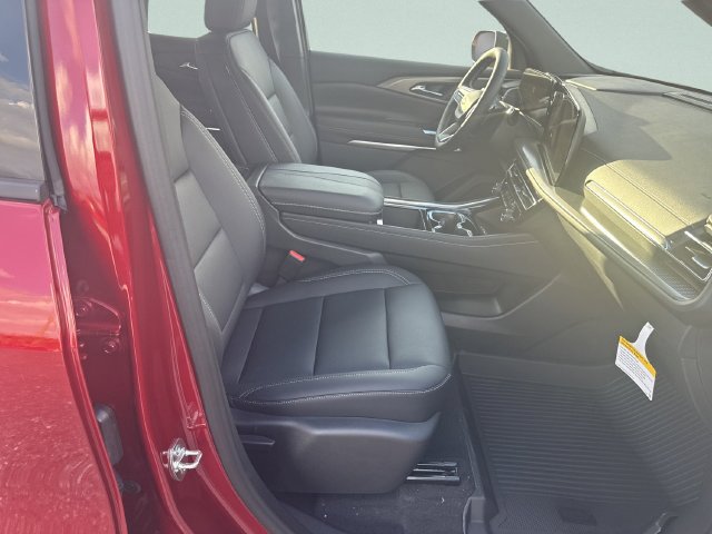 2027 Chevrolet Traverse LT - Photo 11