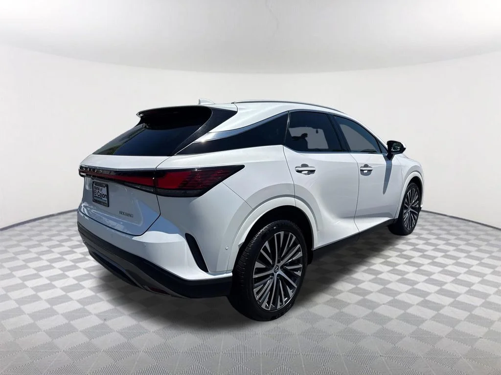 Used 2024 White Lexus 350 Premium Plus image 4