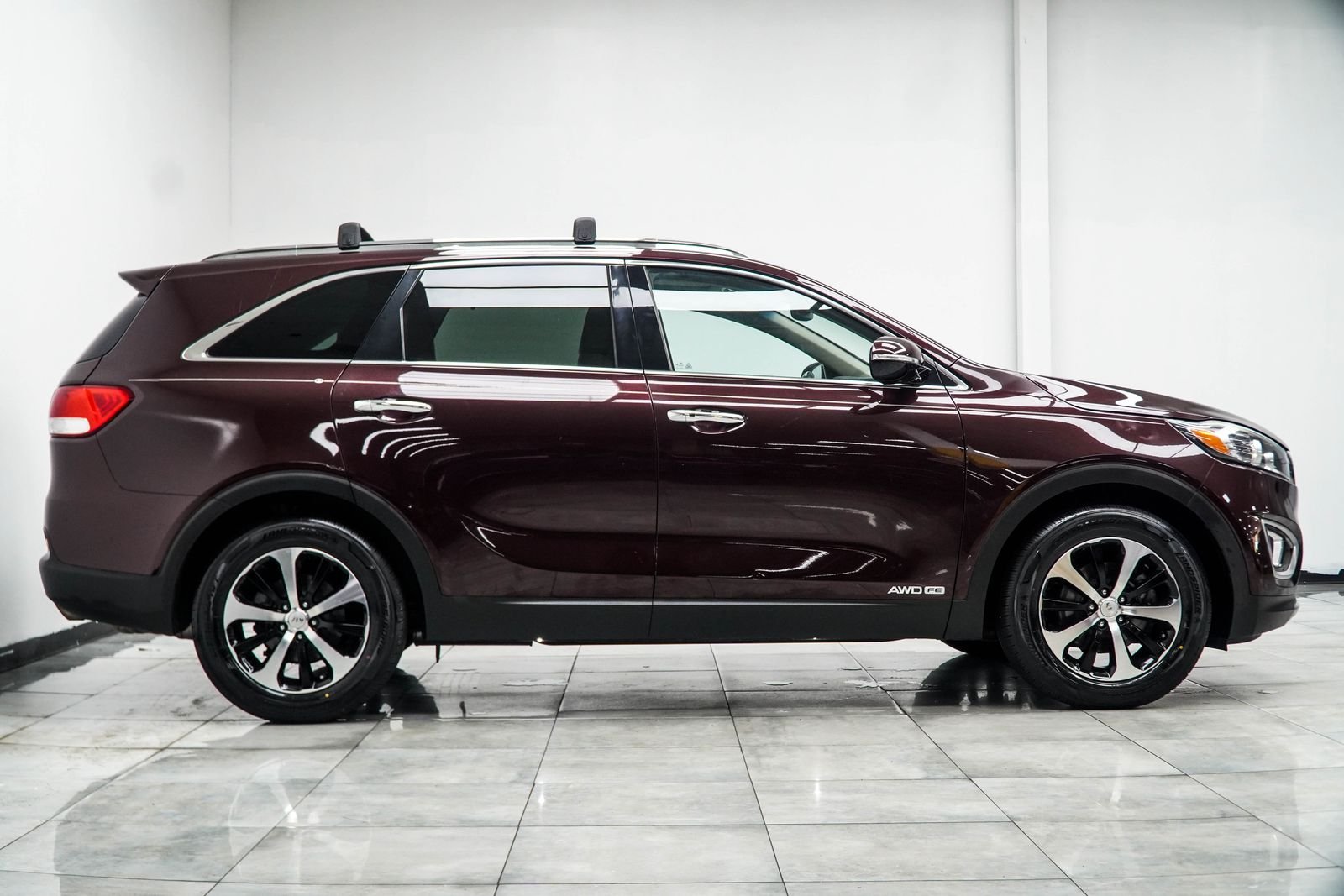 Used 2018 Purple Kia EX image 7