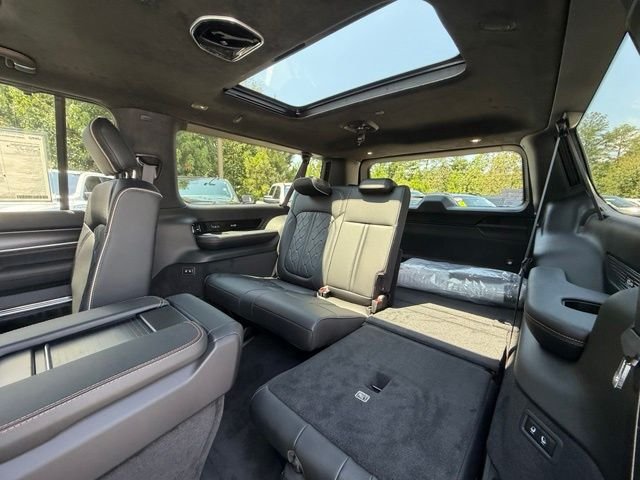 New 2026 Silver Zynith Jeep Grand Wagoneer image 29