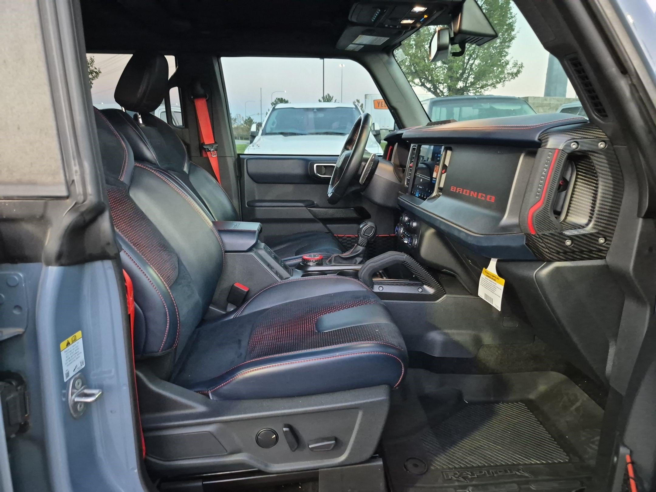 Used 2023 Azure Gray Metallic Ford Raptor image 30