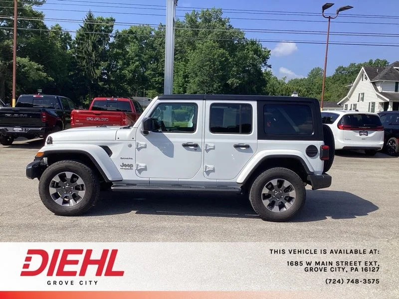 Used 2022 White Jeep Unlimited Sahara image 4