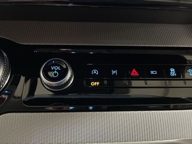 New 2025 Gray Ford Active image 34