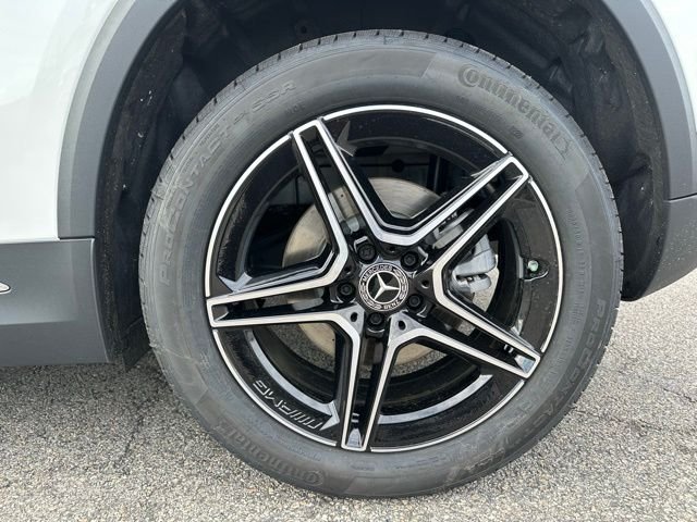 New 2026 Polar White Mercedes-Benz GLA 250 image 10