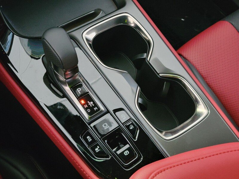 2026 Lexus NX 350 F-Sport - Photo 19