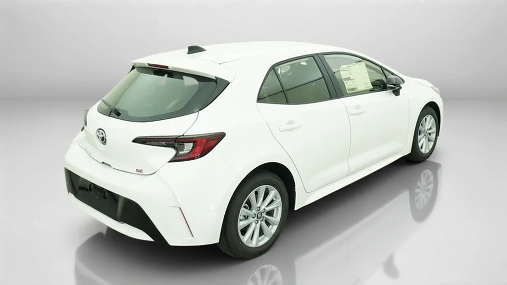 New 2027 Ice Cap Toyota SE image 9