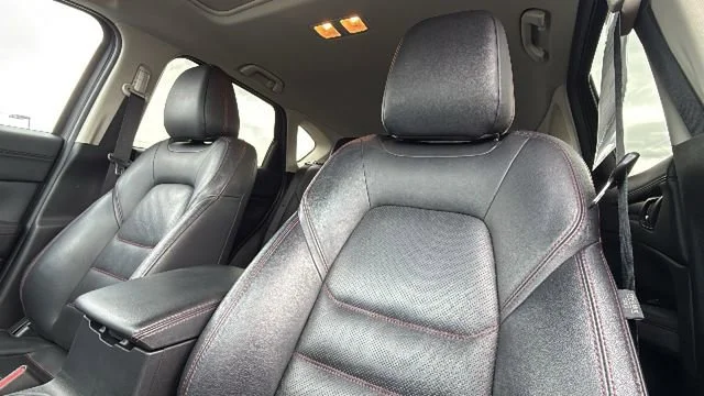 2024 Mazda CX-5 S Carbon Edition - Photo 11
