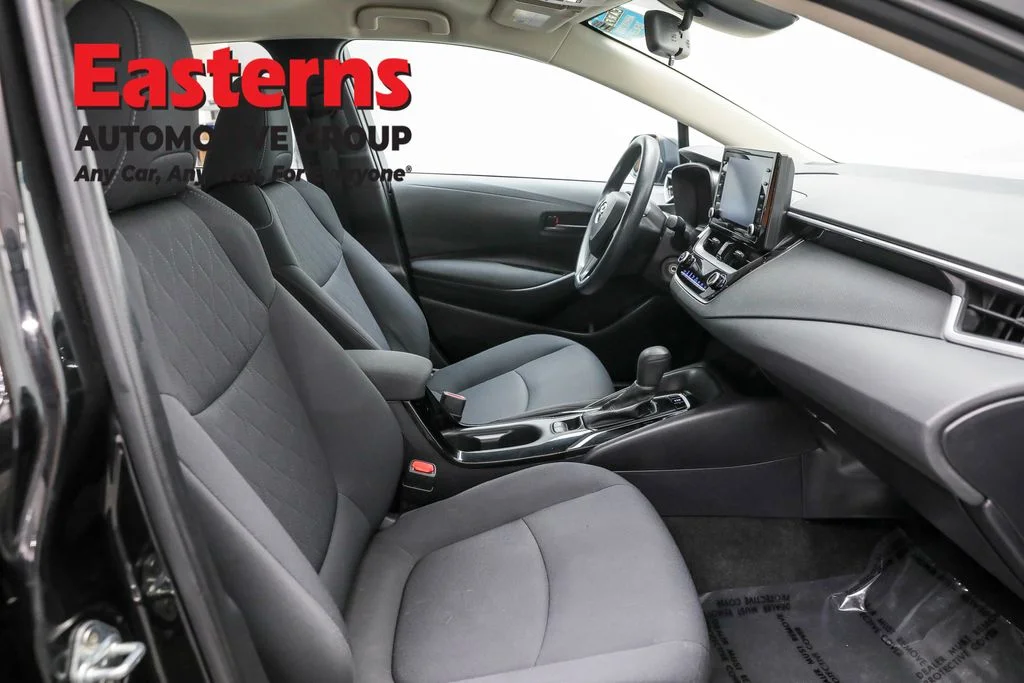 Used 2022 Black Toyota LE image 22