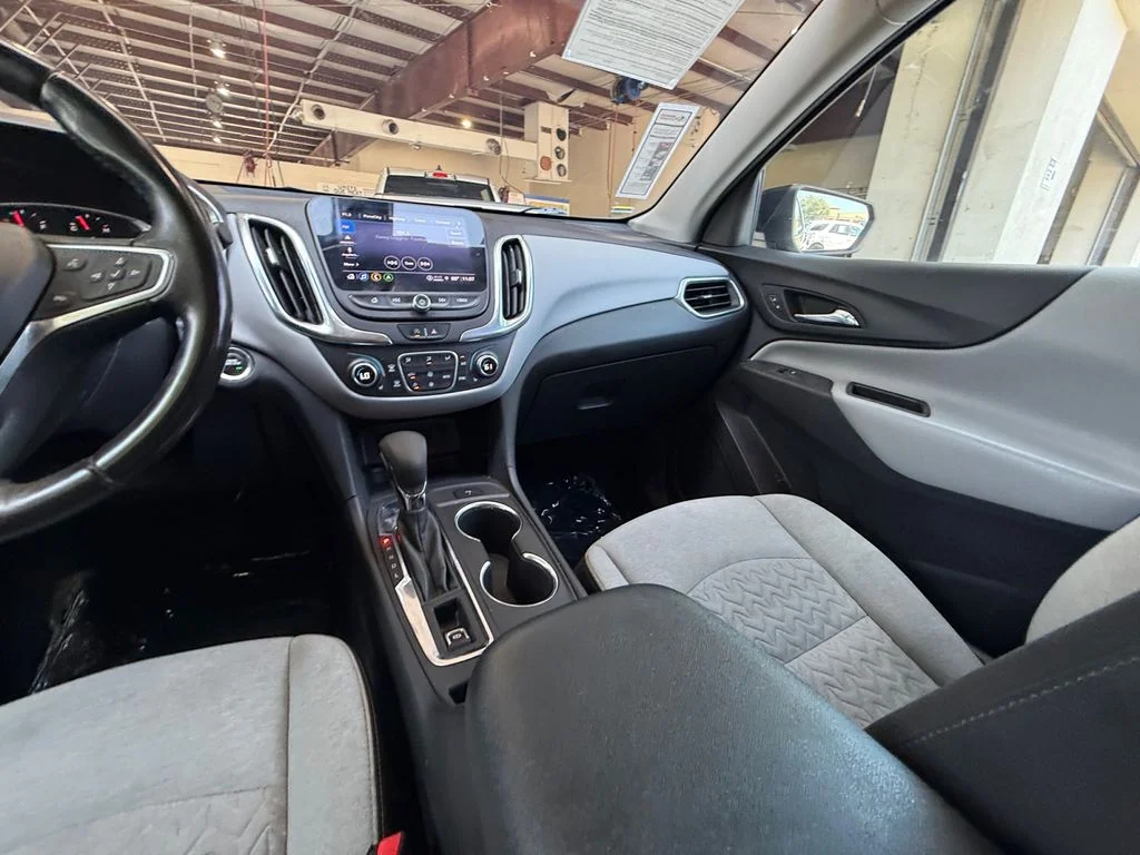 Used 2022 Gray Chevrolet LT image 15
