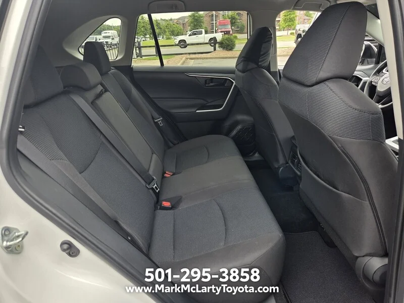 Used 2024 Ice TOYOTA LE FWD image 14