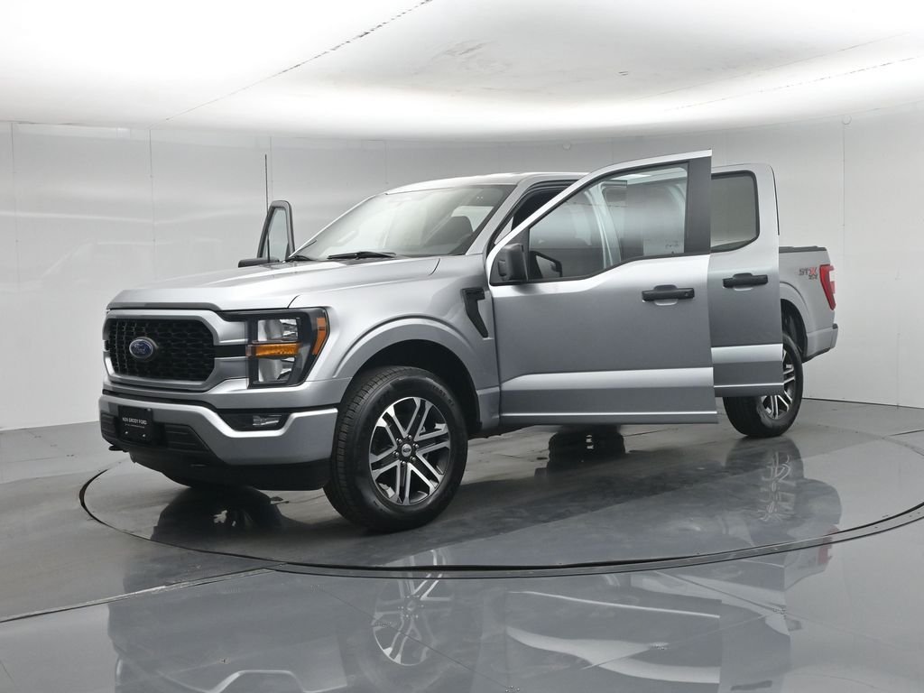 Used 2023 Silver Ford XL image 30