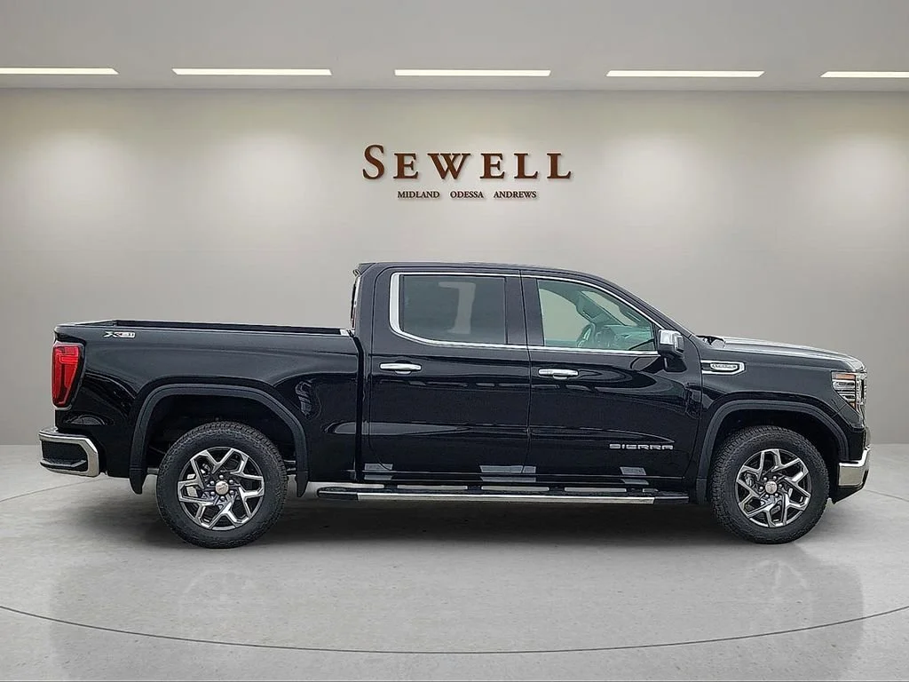2026 GMC Sierra 1500 SLT - Photo 6