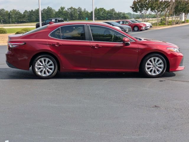 Used 2020 Red Toyota LE image 3