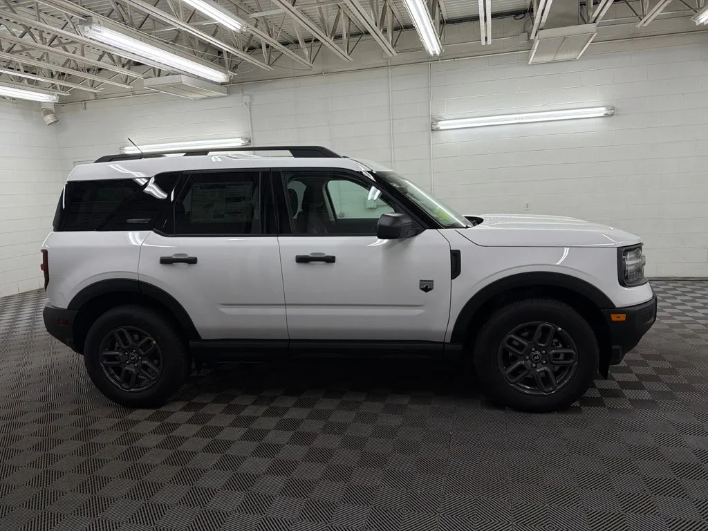 New 2025 White Ford Big Bend image 2