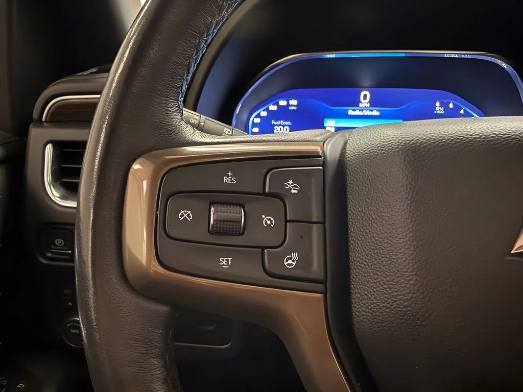 Used 2023 Gray Chevrolet High Country image 22