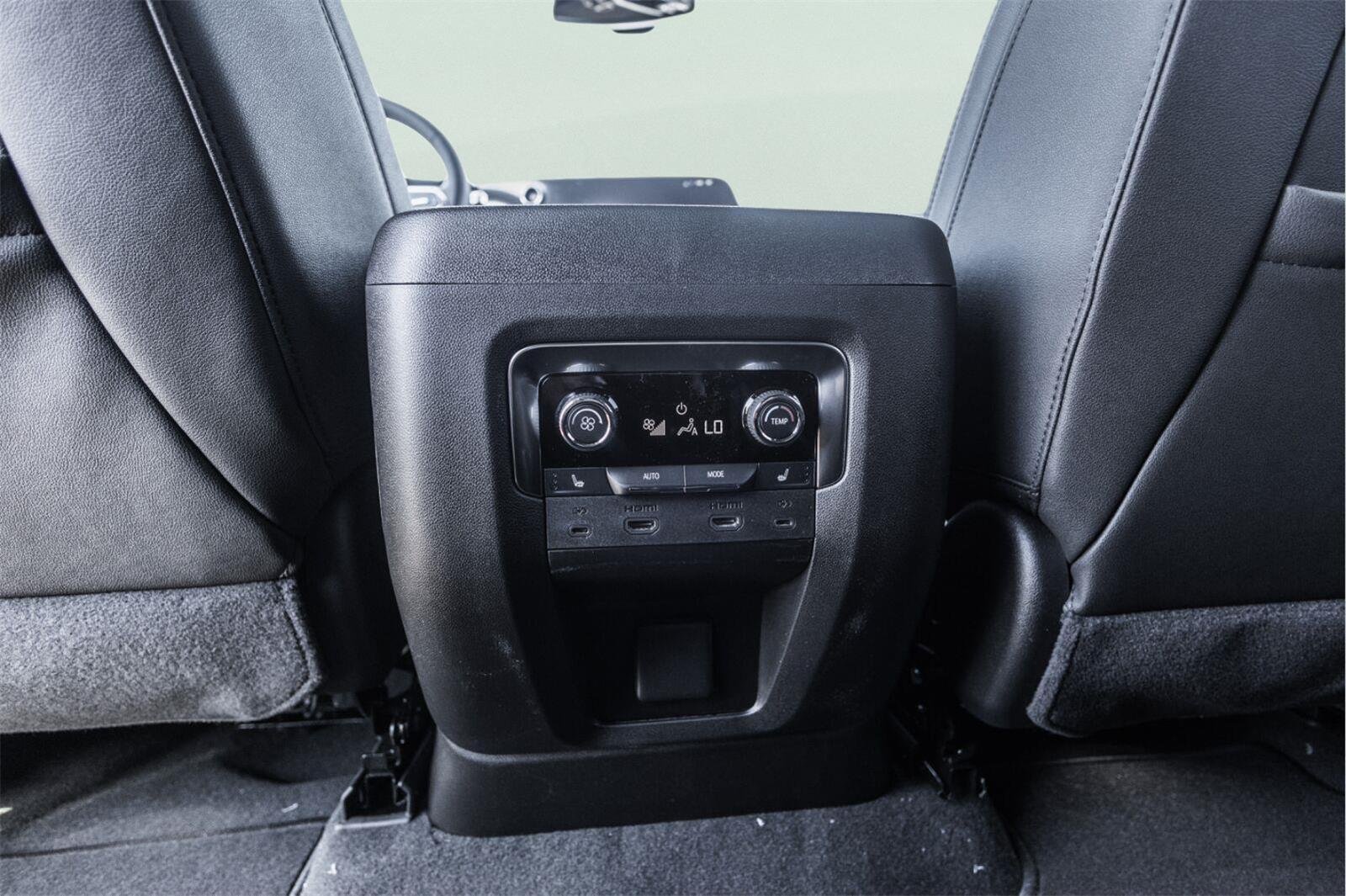2027 Chevrolet Tahoe RST - Photo 29