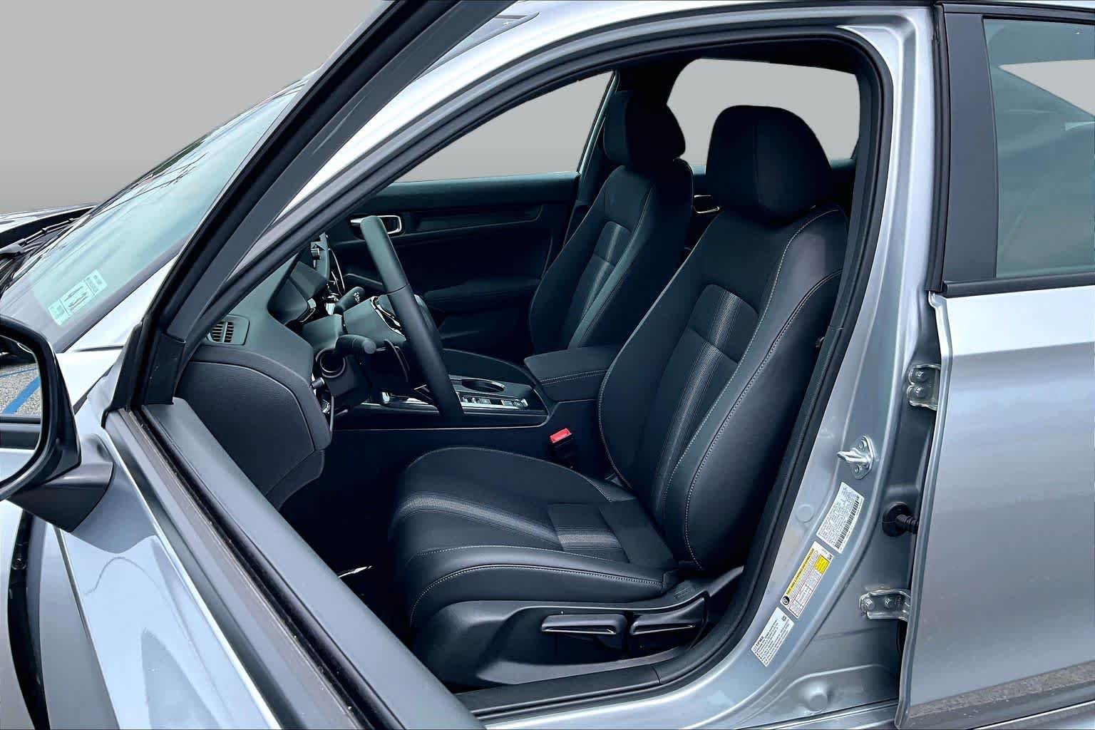 2026 Honda Civic Sport - Photo 8