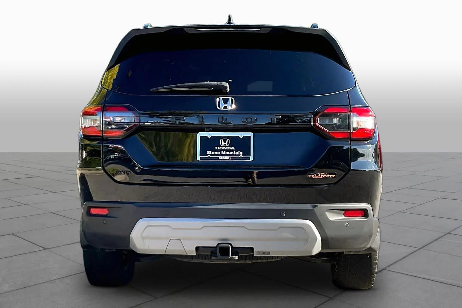 Used 2024 Crystal Black Pearl Honda TrailSport image 5