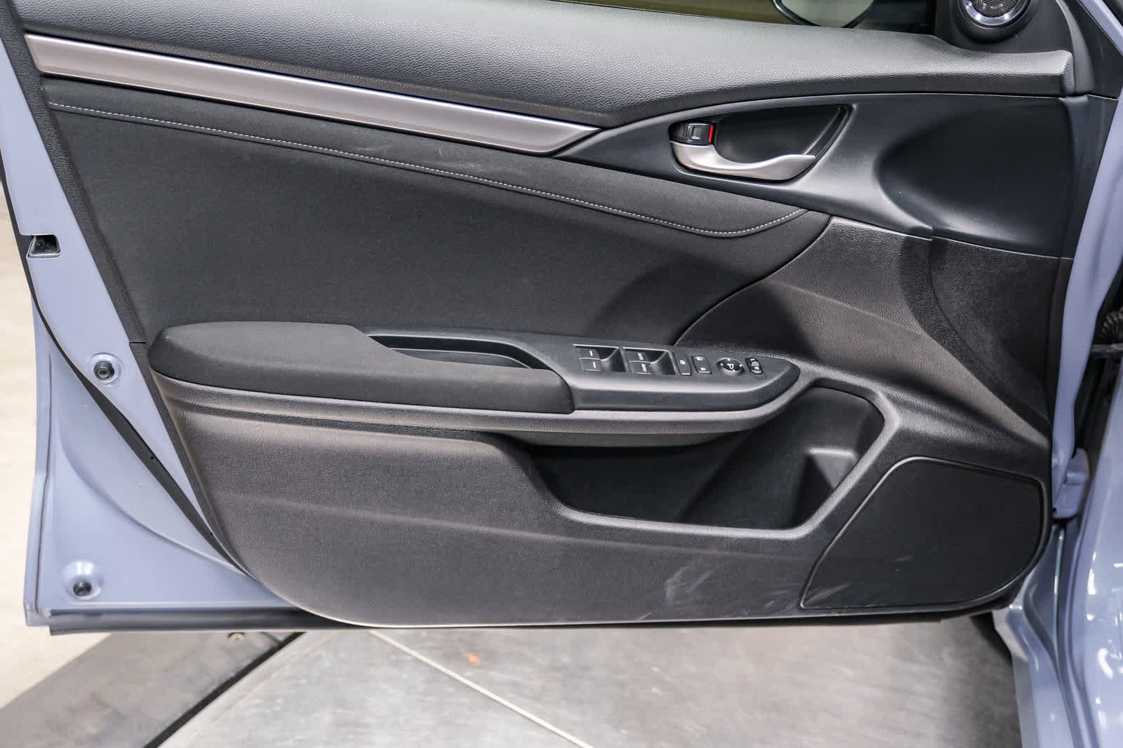 Used 2019 Sonic Gray Pearl Honda EX image 27