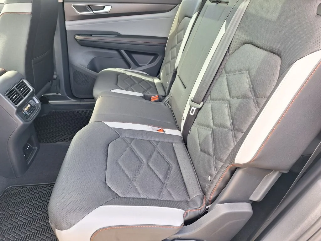 New 2026 Gray Volkswagen 2.0T Peak Edition image 24
