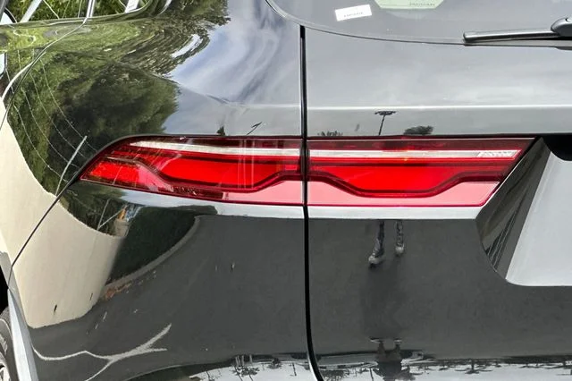 2026 Jaguar F-Pace R-Dynamic S - Photo 26