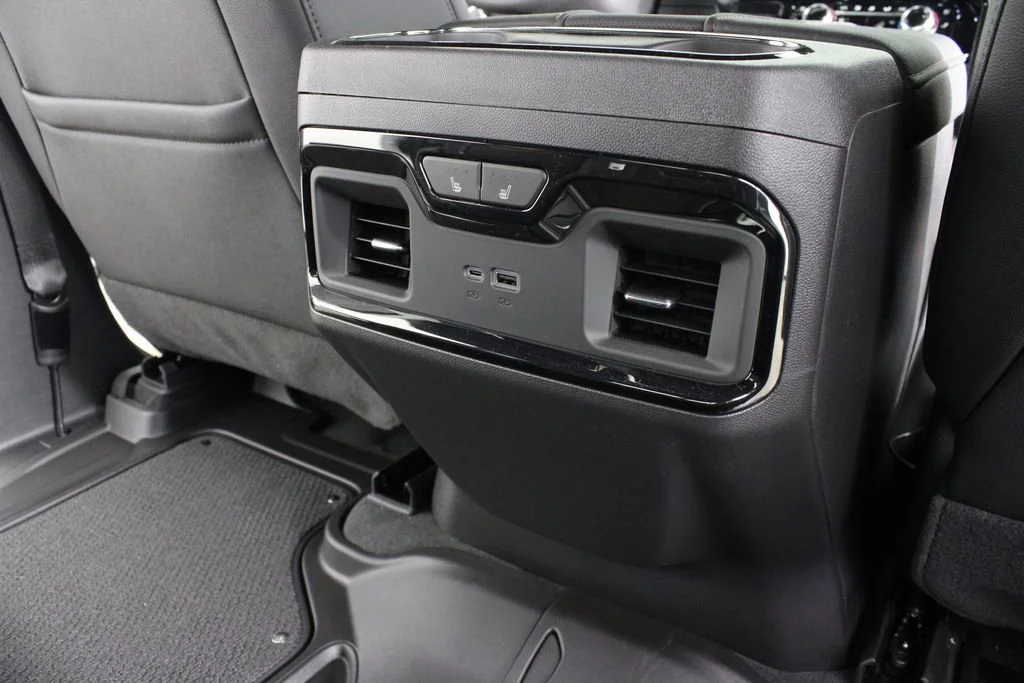 New 2026 Sterling Metallic GMC AT4 image 17