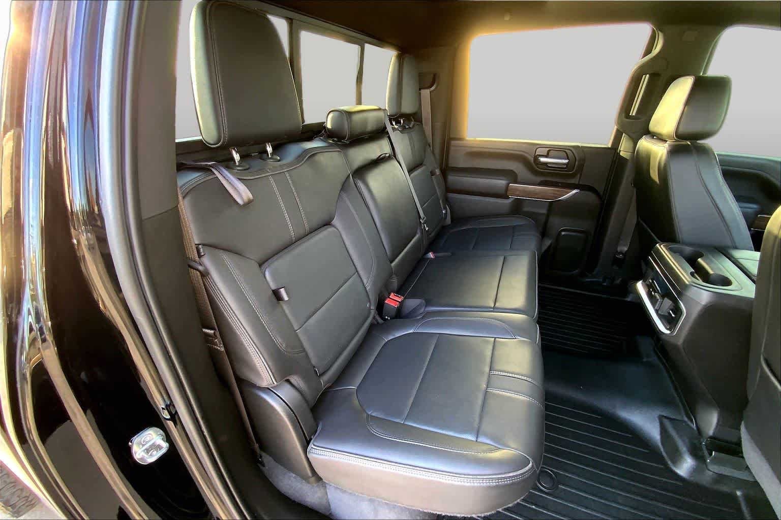 Used 2022 Black Chevrolet High Country image 20