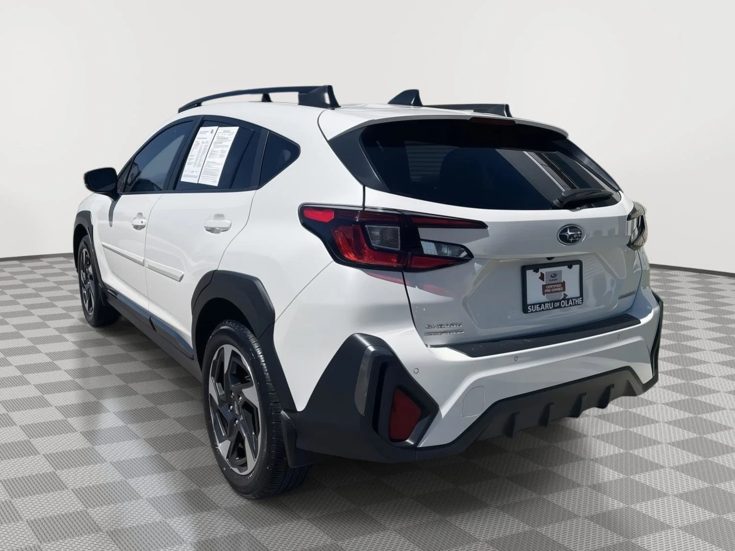 Certified Used 2024 Crystal White Pearl Subaru Limited image 21