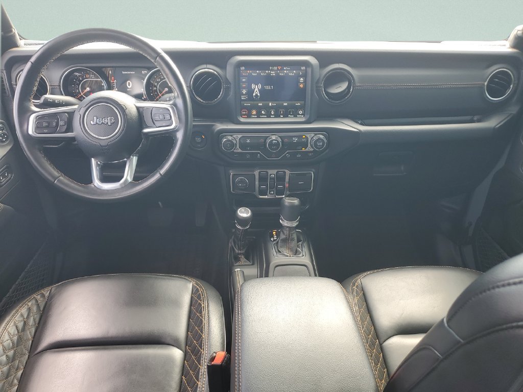 Used 2022 Gray Jeep Overland image 22