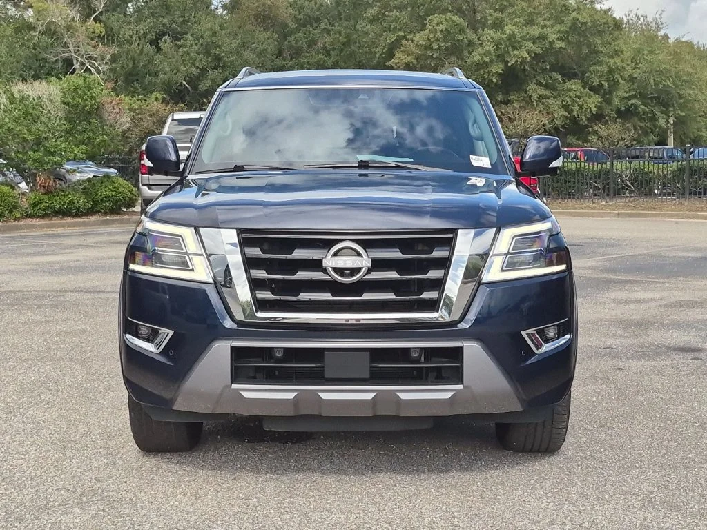 Used 2024 Blue Nissan SL image 8
