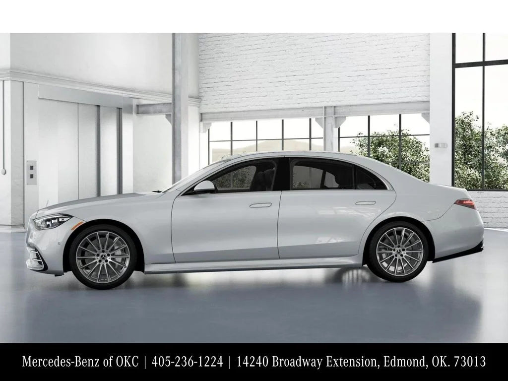 New 2026 White Mercedes-Benz S 580 image 35