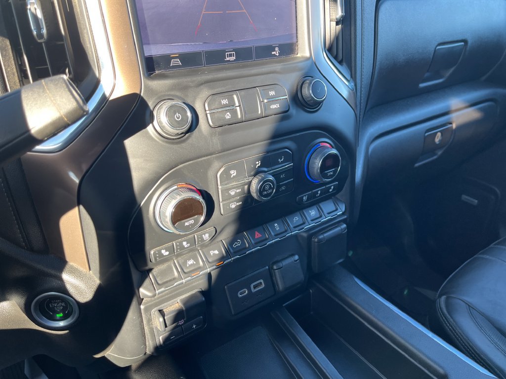 Used 2022 Gray Chevrolet High Country image 21