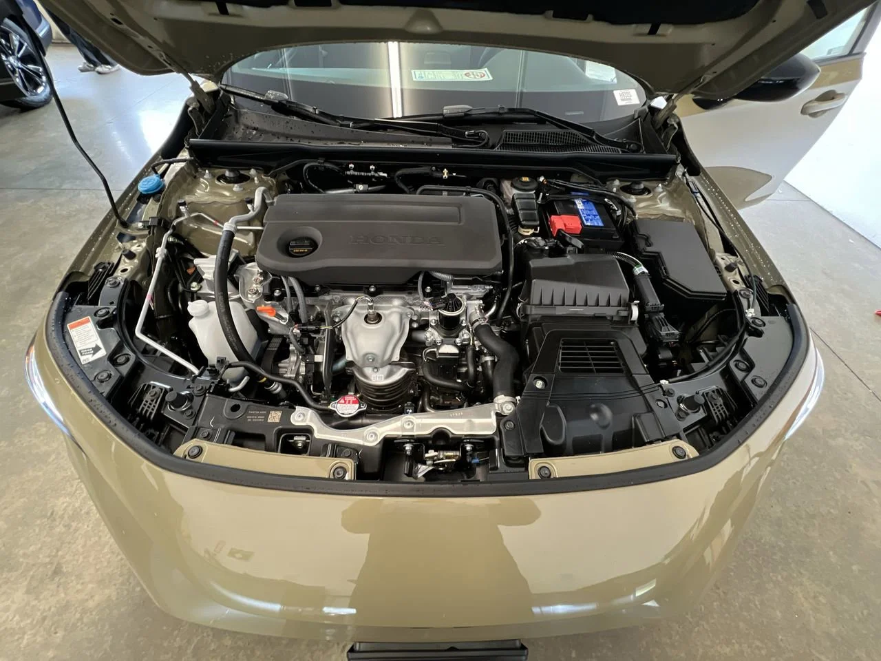 2025 Honda Civic Hatchback Sport - Photo 24