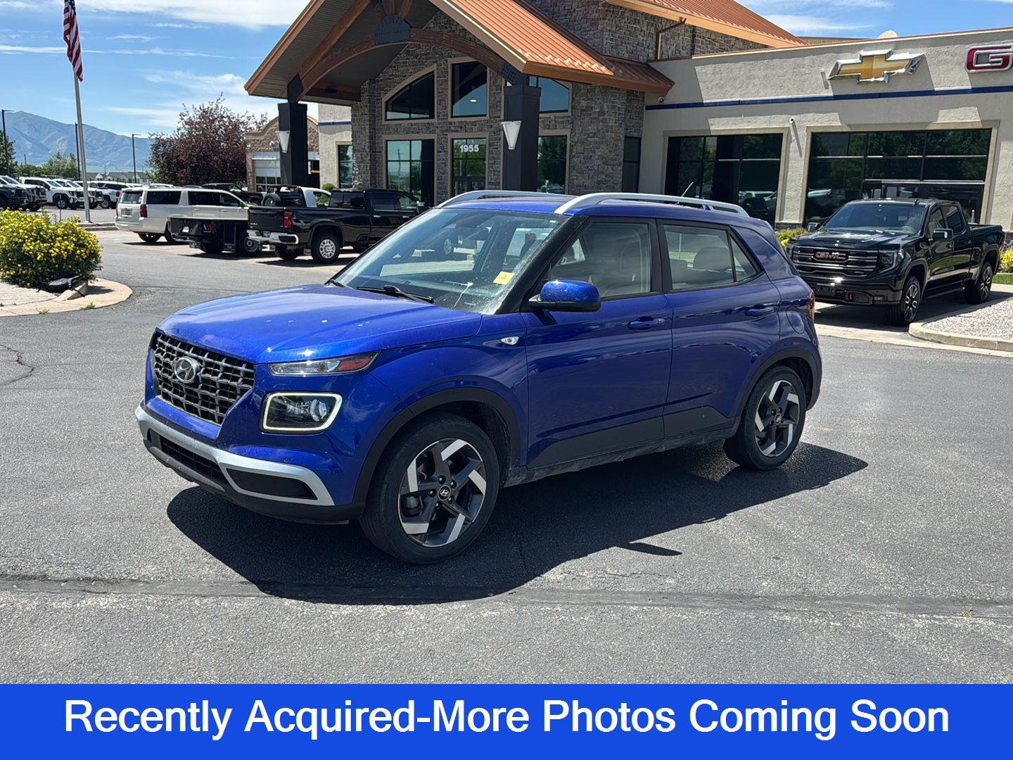 2023 Hyundai Venue Limited IVT's photo