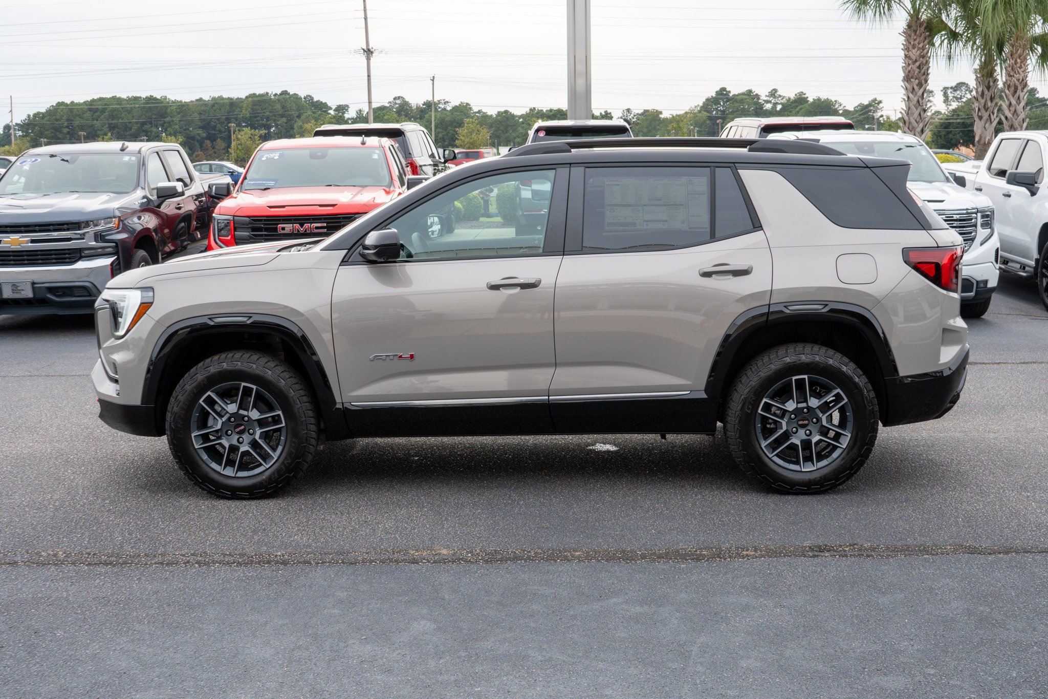 2027 GMC Terrain AT4 - Photo 6