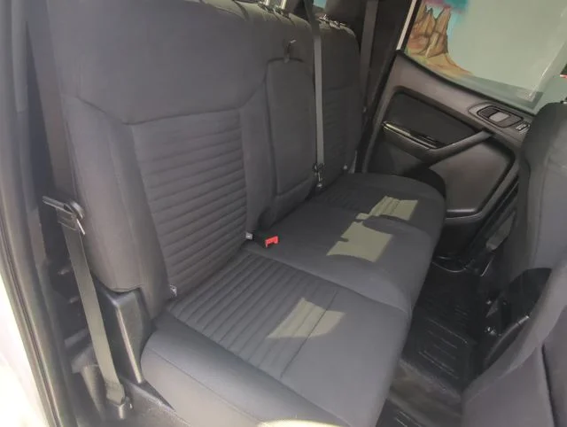 Used 2020 White Ford XL image 22