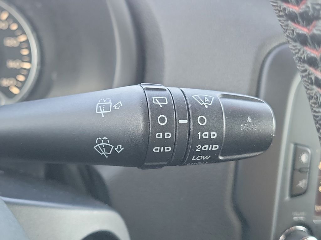 Used 2016 Black Jeep Trailhawk image 26