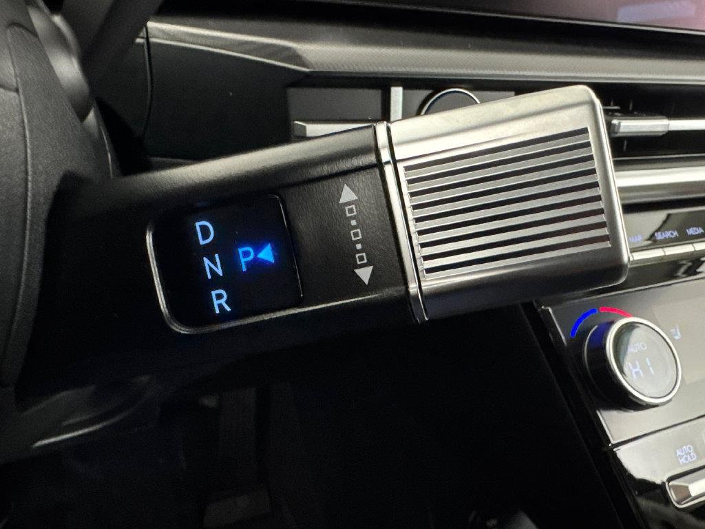 New 2027 Gray Hyundai SEL AWD image 23