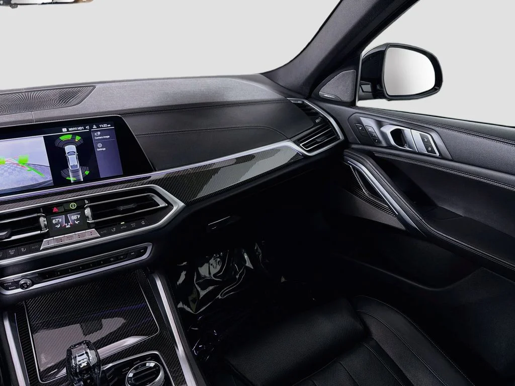 Used 2020 Black BMW M50i image 25